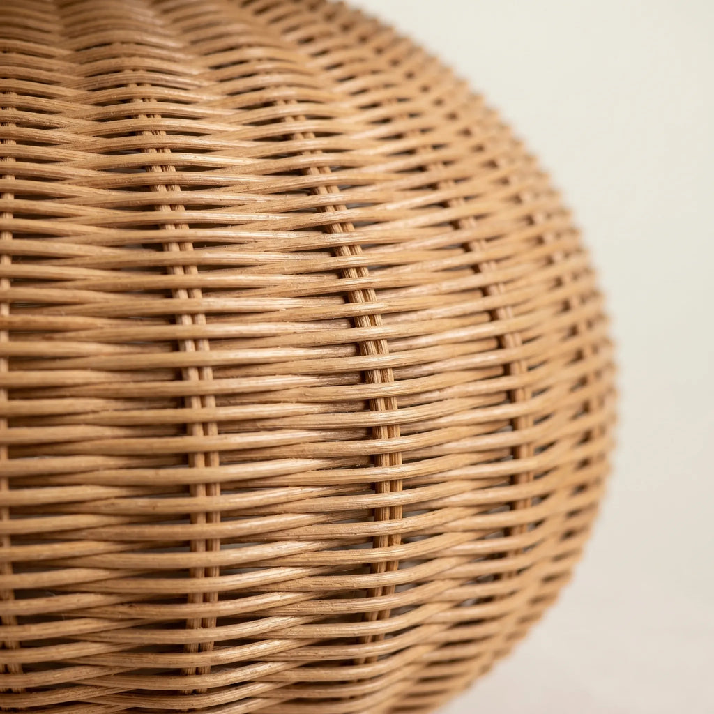 Woven Oval Table Lamp Woven Oval Table Lamp 