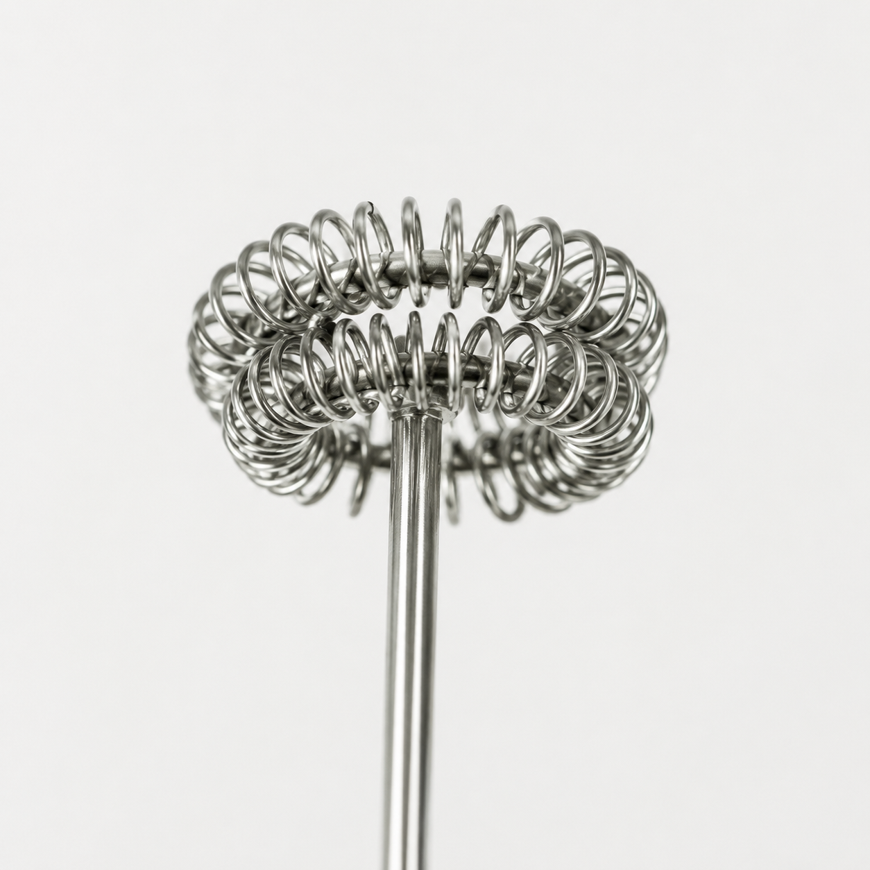 Handheld Frother – Sleek Black Electric Whisk Foryuni